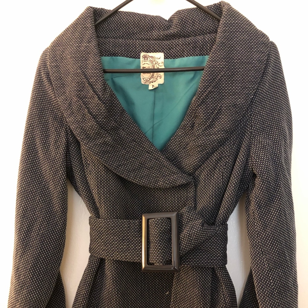 Retro jacket from ModCloth - Picture 2 of 4